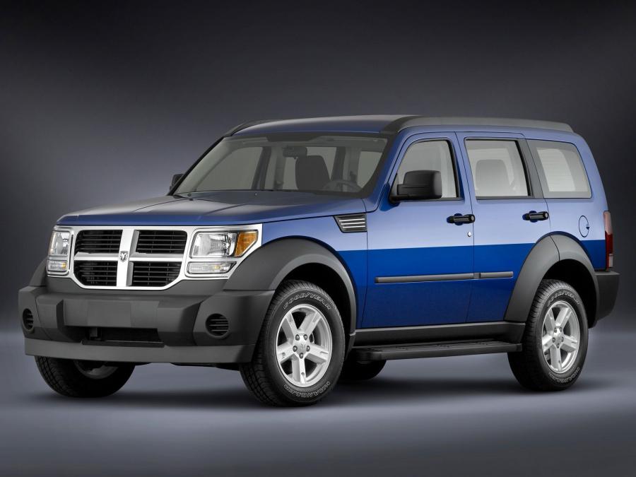  Dodge Nitro 2006 года  (фото 19 из 30)